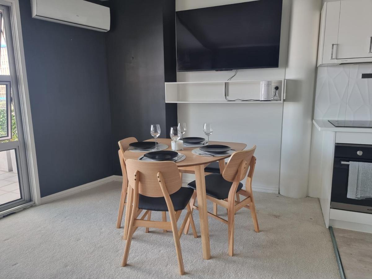 אוקלנד Luxury Apartment - Parking - Hot Tub - Stunning Views מראה חיצוני תמונה